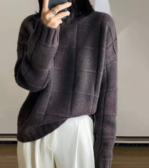 Newhaven · NW KT-19 — Women's Thick Knitted Wool Sweater