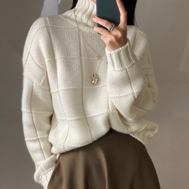 Newhaven · NW KT-19 — Women's Thick Knitted Wool Sweater