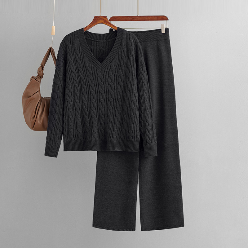 Cravat · NW 01-12 — Cashmere Lounge Set