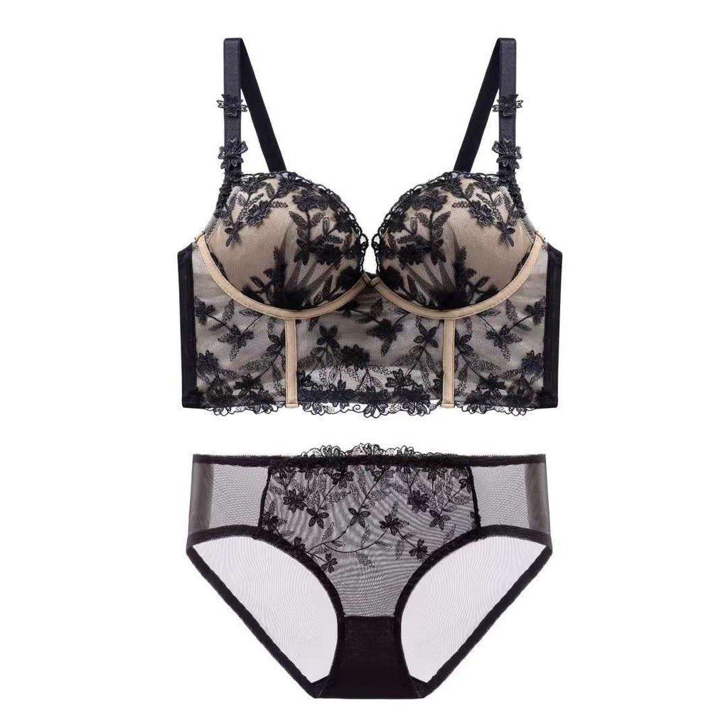 Ivoire · NW IN-A01 — embroidered French-lace bralette