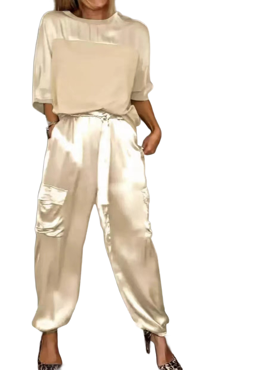 Noir NW IN-C12 satin two-piece set, gold, on white